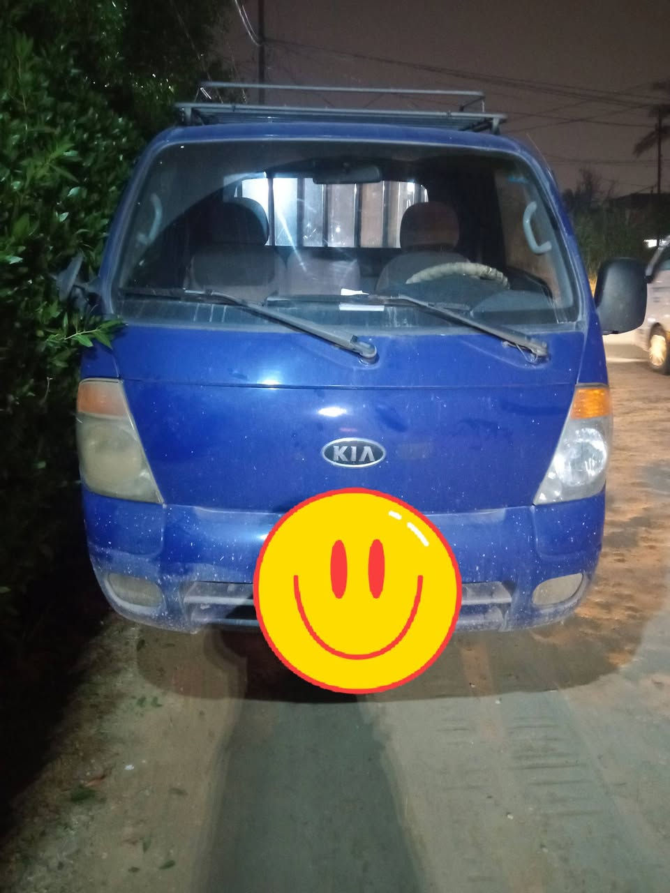 سلام عليكم
كيا حمل للبيع رقم اربيل صدامي 
مكان السيارة بابل الحلة مركز
السعر 70 ورقه شراي يتصل على هذا الرقم

***********
