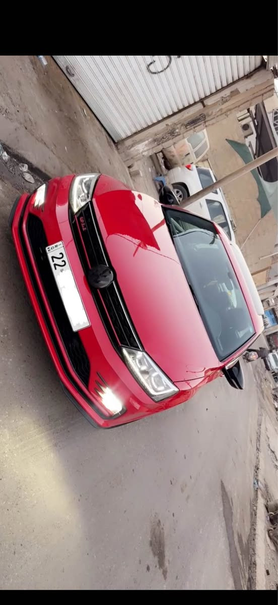 JETTA GLI 2017سعره ك خوار هه موو بازار 
گئر تۆماتیک ٣گئر 
رادار ٣٦٠ 
پيش و پشت حه ساس 
به سمه 
سلایت
یەدە لەمس و بەسمە
كوشن يته ر كاره با ى 
به ر دو را ديته ر بلادی
ئه ر با گ بە س شان
٢ بارجە سبخ ١ کلئر ئەمريکا
ته بريد دوو زون
ئاوينه رادار یتەر
بیشو پشتی کەپسە چرکە ی تیدانیە
٩٠ هه زار مايل رؤيشتوه
هەزە فەحسی مروور و سەنەوی هەموی نوئیە
سعرى ١٢٨ مجالە کی برایانە 
ره قه م موبايل *********** واتس ئا پ أربيل, العراق
