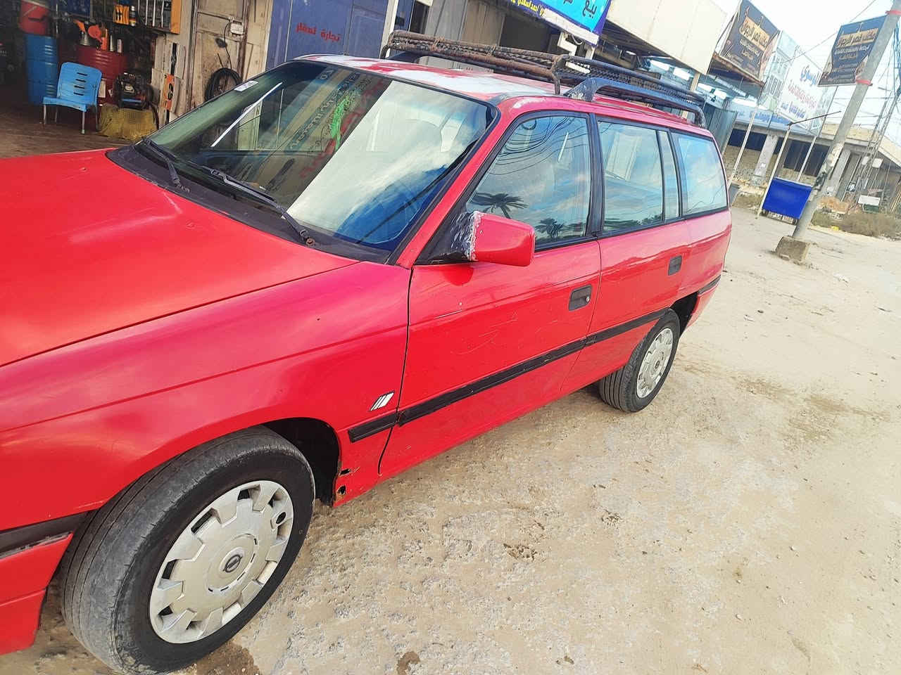 اوبل استرا موديل 93سياره بلاديه مكان بابل السعر 27الستفسار ***********
