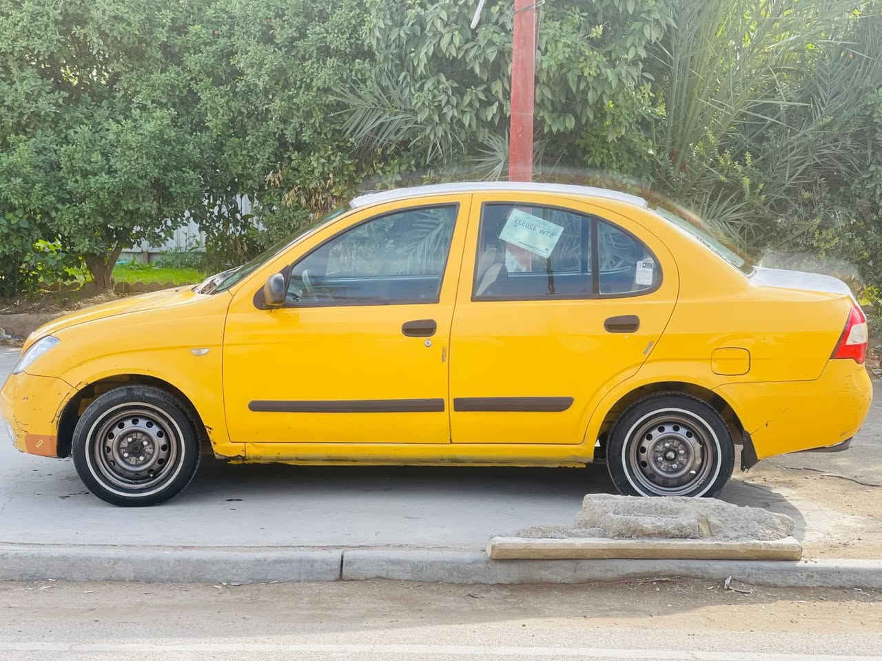 السلام عليكم طيبا 2016  للبيع رقم بغداد  العنوان بغداد شهداء البياع   السعر 35 ورقه.  

بيها خياس كلش قليل بالجاملغ الايمن فقط 
الباقي كلشي تمام تعال وشوف وگلب وبيك خير ودلل 
السنويه ب اسمي 
السياره داخله هزه جديدة
***********
ممتواجد على الفيس بوك يرجا الاتصال بالرقم المذكور اعلى
