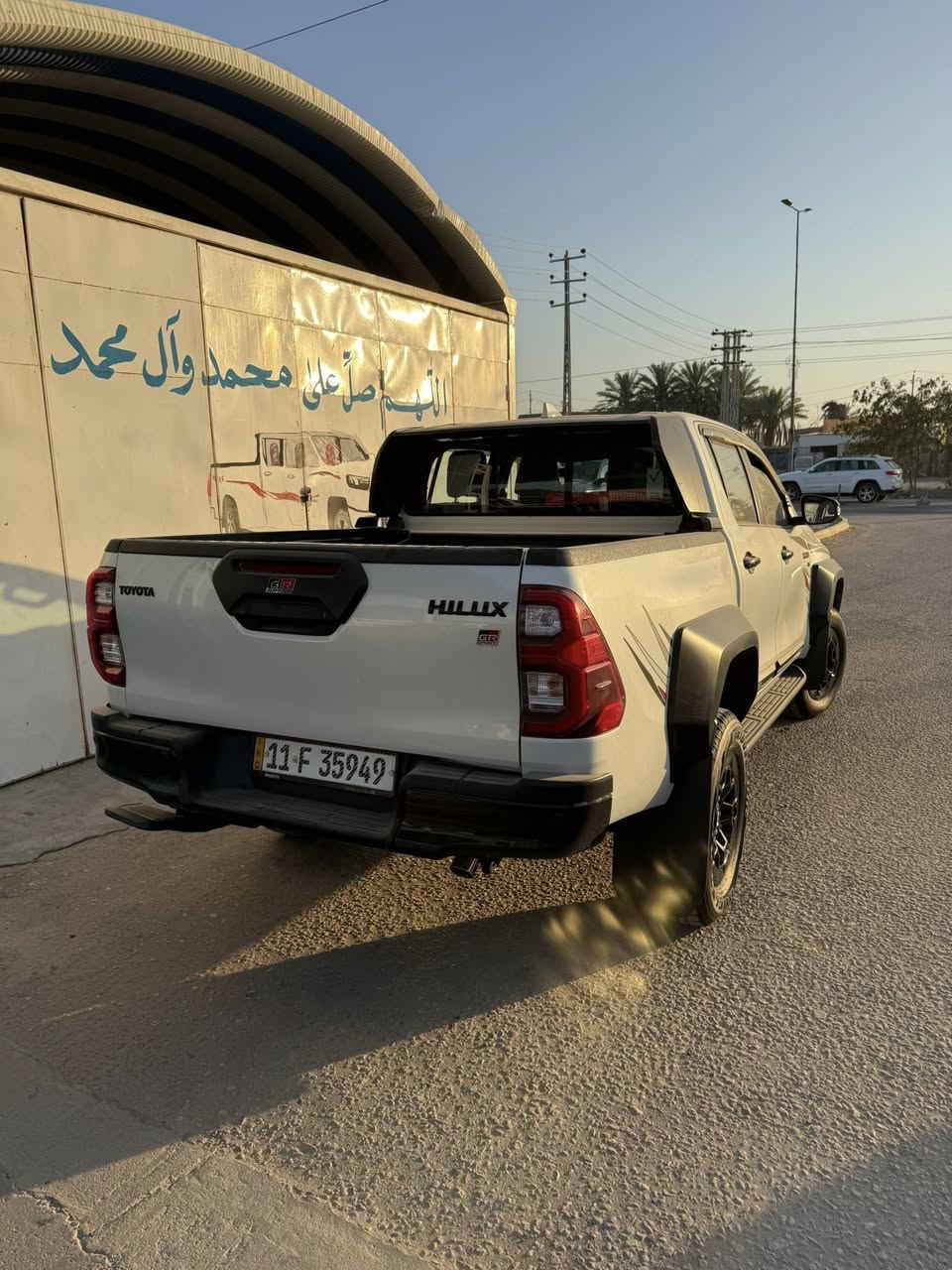 سلام عليكم هايلوكس جي ار 2024 فول مواصفات رقم بغداد مكفوله كفاله عامه ماشيه ٦٠ الف حقيقي السياره جديده السعر 425 وبيه مجال مكان بابل مشروع المسيب بيع او مراوس ***********
