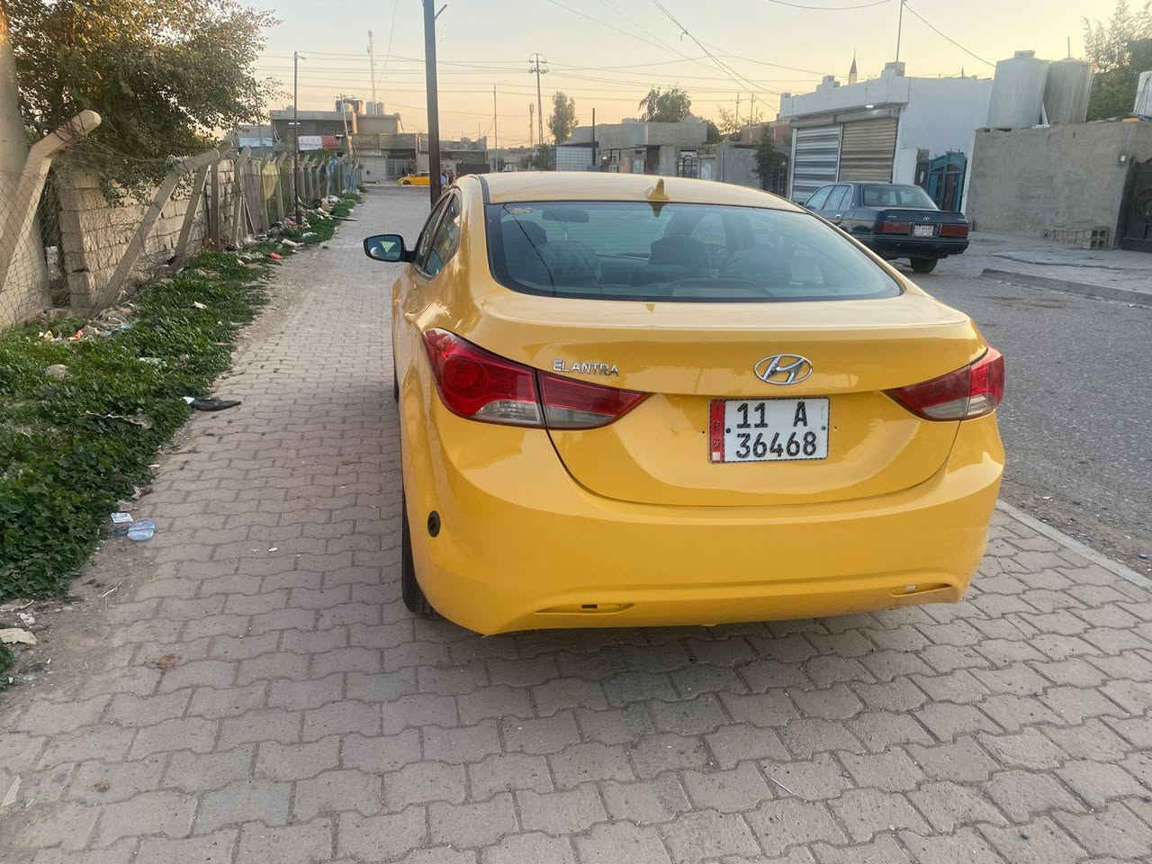 النترا ٢٠١٣ رقم بغداد دولي محرك كير جدد بل شرط السيارة بيها قبق الصندوك مبدل بلادي منظومة غاز السيارة جاهزة  صبغ فرن جديد السعر ٩٨ بيها مجال بسيط مكانها كركوك ***********
