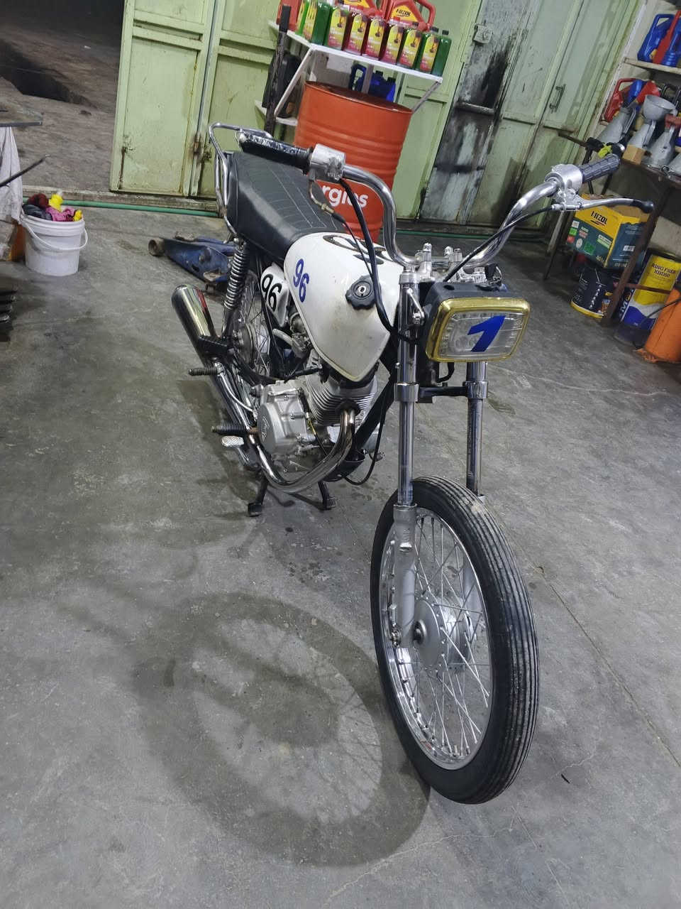 سلام عليكم دراجه اربعه كير للبيع ارشا موديل 14شاصي اوراق كامله لاتصال***********
