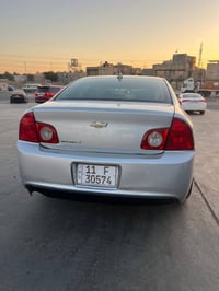 للبيع فقط ماليبو خليجي ٢٠١١ رقم بغداد إنكليزي الجديد باسمي تحويل مباشر...