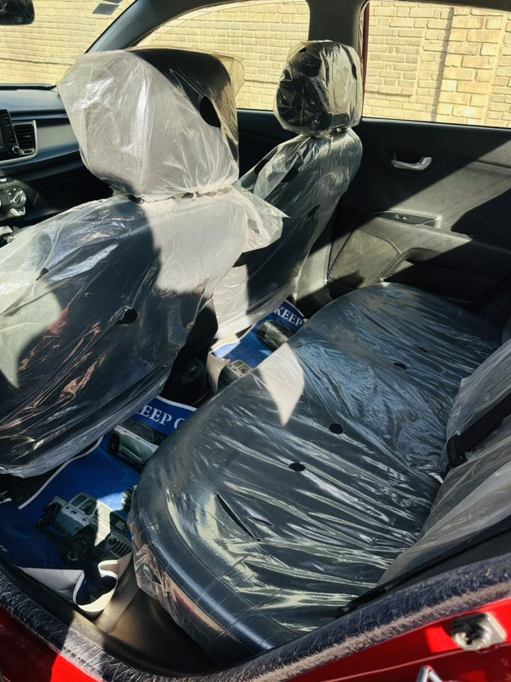 السلام عليكم ريو 2019 امريكي مواصفات S حادث قبغ جنطه فقط بدون ايرباك بجم كبس ماشيه 49 الف كير مكينه مكفول تخم تاير تبريد ثلج السعر 115 وبيه مجال مكان السياره غزاليه للاستفسار ***********
