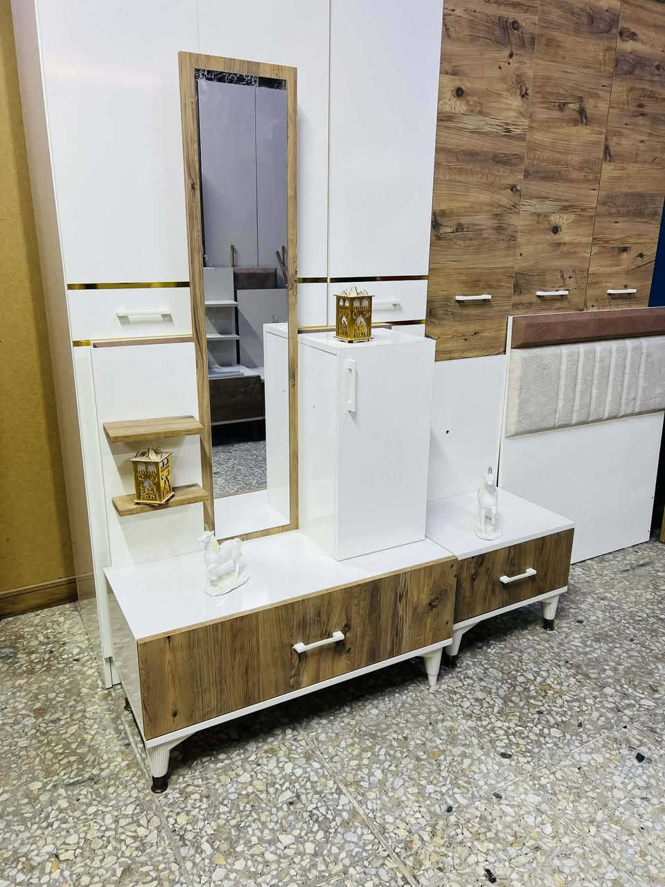 غرفة نوم مستعملة🇹🇷
أسره منفصله 👬
 نضافة90 ٪💯
عدد القطع / 5
نضام / أبواب 💢
سعرها / 500 💸
شد ونقل داخل بغداد مجاني🚛
يوجود توصيل محافضات 🚛


**إذا كنت صاحب هذا الإعلان وتريد حذفه لأي سبب، رجاءا أرسل رسالة إلى الدعم الفني**