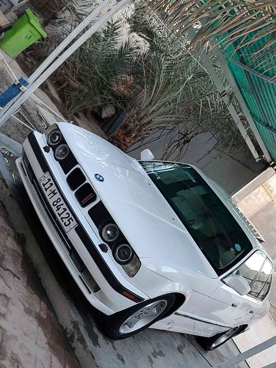 BMW 525 موديل 1990
 مصبوغه جماليه فقط
السياره سنويه بسمي تحويل ثاني يوم مشروع وطني

محرك 520

كير

اكسن

كله كفاله

سلايت تبريد كله شغال

مكاني بصره

رقمي *********** متواجد واتساب وعى الخط البصرة, العراق
