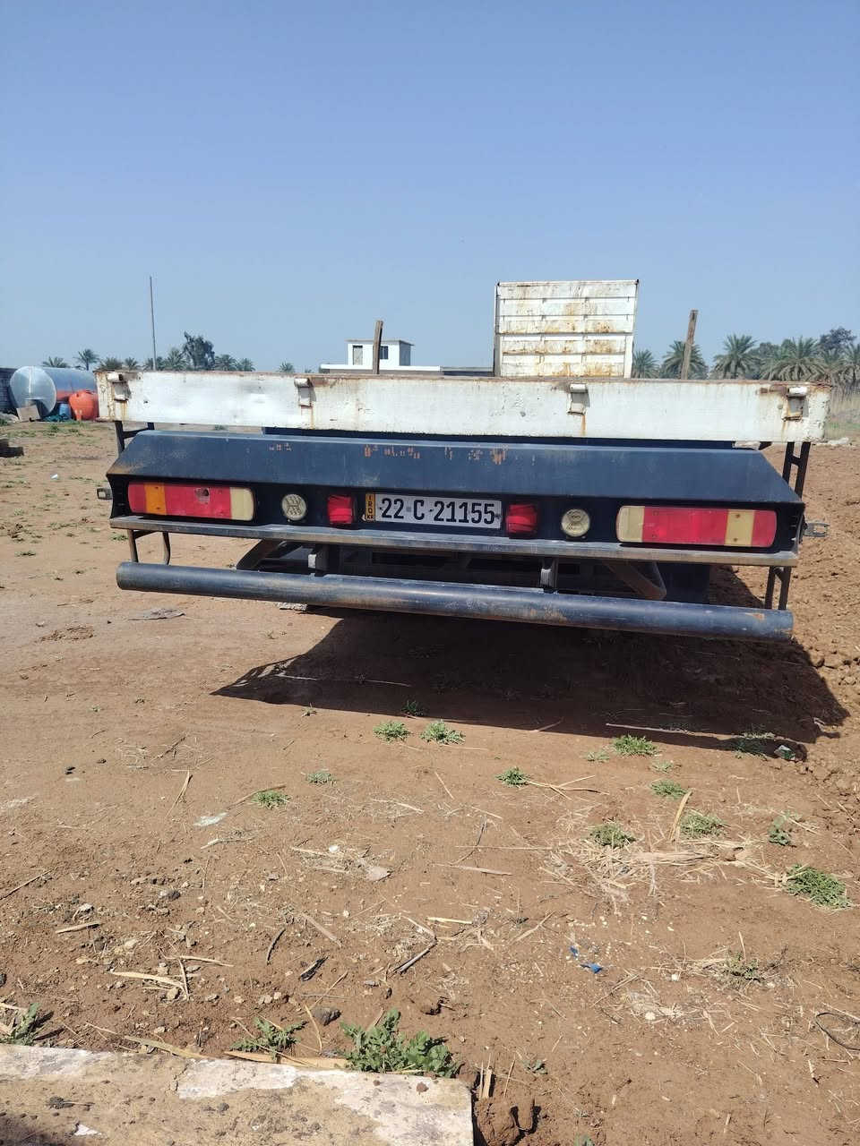 البيع عربانه حداديه طول12ونص تخم تاير ثلاجه مطبخ ***********
