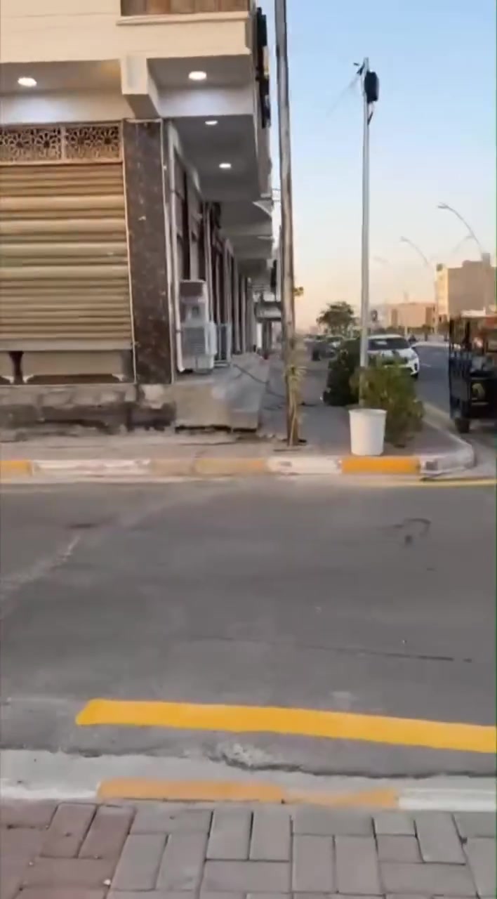 قطعة ارض في التأميم القادسية الاولى
ثاني قطعة عن شارع النخيل طابو صرف
المساحة/ 250 متر
الوجه/ 10 متر 
الشارع/ 10 متر مقابل حديقة
* المنطقة مخدومة بالكامل
السعر/ 135 مليون 
للاستفسار 
مكتب ابو مصطفى للعقار في الرمادي حي المعلمين 
قرب فلكة الفرسان مقابل مصرف الخليج التجاري 
هاتف 
محمد  ***********
مثنى  ***********
يتوفر (واتساب) على نفس الارقام
