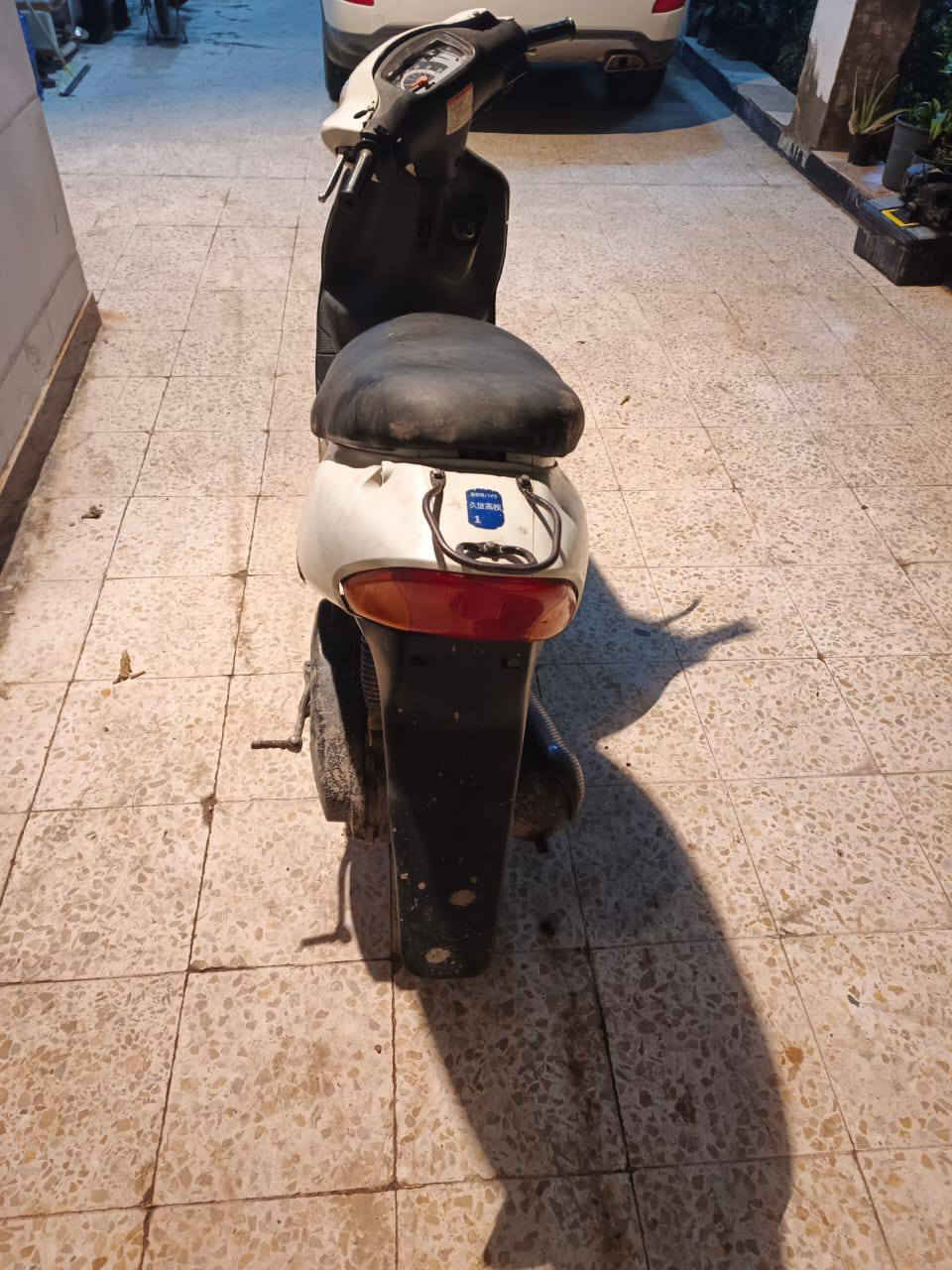 السلام عليكم ساسوكي لبيع 60👉
نضيفة لبيع مكينتها حيل ناعمة سعر 225 وبي مجال حك جيتك🌹
مكان الخالص 👉رقم ***********
