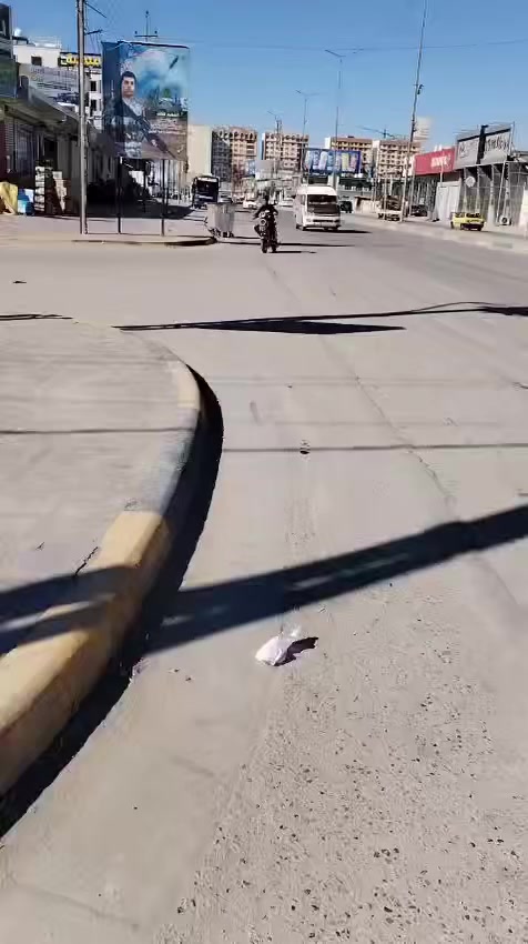 سلام عليكم ورحمه الله وبركاته بيت 100م طابقين طابق الاول بلوك طابق الثاني فرمستون +البيت بي 12دنكه مسلح البيت مثل متشوف يبعد عن الامام ممشه عشر دقايق اقرب شي عن الامام موقعه باب اطوريج  

سند 25 طابو زراعي للتواصل ***********
