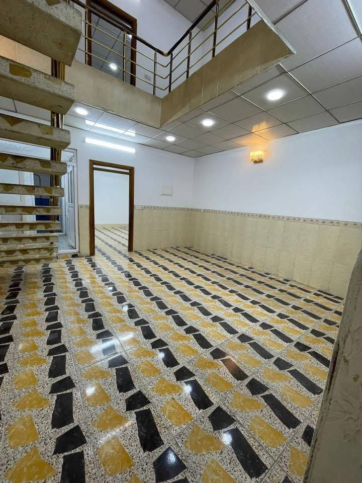 #منزل للبيع في #حي هفالان

📍 (#مركز مدينة #أربيل –

📏 المساحة: 3غرف نوم   
🔹 يتكون من:
🛏️ 3غرف  نوم
🛋️ هول واسع
🍳 مطبخ
🚿 صحيات

📜 البيت طابو – يسجل باسم أي شخص يحمل الجنسية العراقية 🇮🇶

📞 للاستفسار اتصال أو واتساب:
0773 222 9 42 call 📞 

📲 لمشاهدة بقية العروض مع ذكر الأسعار، انضم إلى قناتنا على التليجرام عبر الرابط

https://t.me/+m60wvjZu4FE0YjAy


**إذا كنت صاحب هذا الإعلان وتريد حذفه لأي سبب، رجاءا أرسل رسالة إلى الدعم الفني**