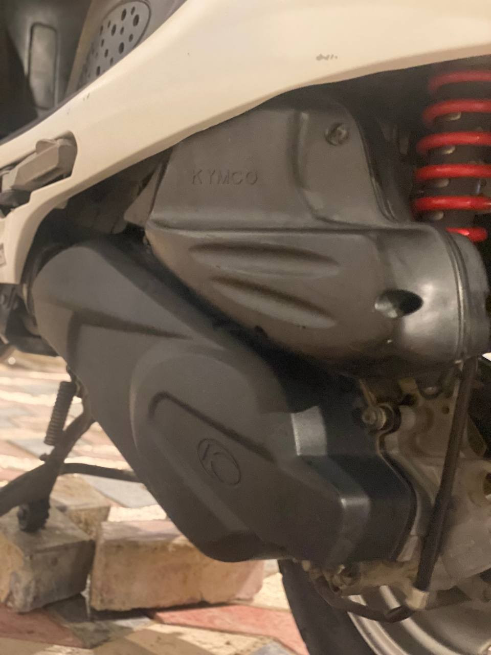 سلام عليكم V2 بوليس 
 موديل 16
كفاله الدراجه مكاني قضاء الفجر 
السعر/850 وبيها مجال قليل 
***********
