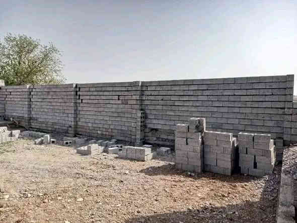 السلام عليكم 
كادر بناء متفرغ حاليا نشتغل بالألف شغل نضيف وشوف العين الي عنده شغل يتصل واحنا حاضرين الرقم ***********
