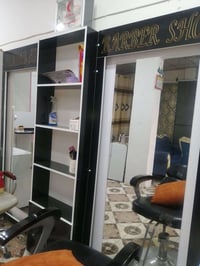 مرايات ٢ • صالون نسائي • محل حلاقة