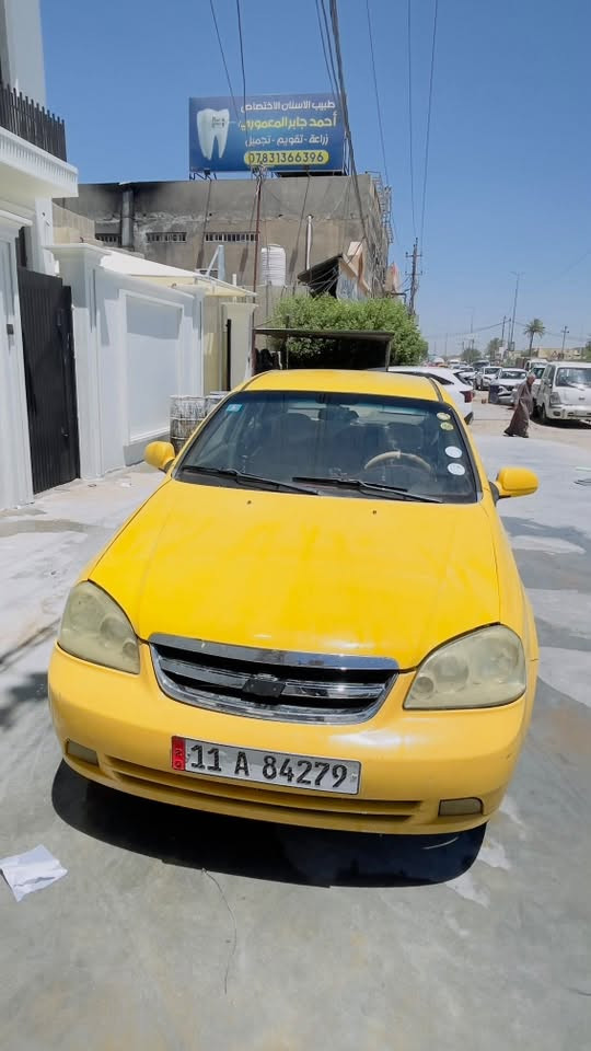 اوبترا خليجي تكسي 2008
رقم بغداد انكليزي باسمي 
جاهزه من كلشي 
تبريد 
حداديه 
محرك وكير بحاله جيده 
مكان حله النيل 
*********** 
السعر 57 $ وبيها مجال بسيط
