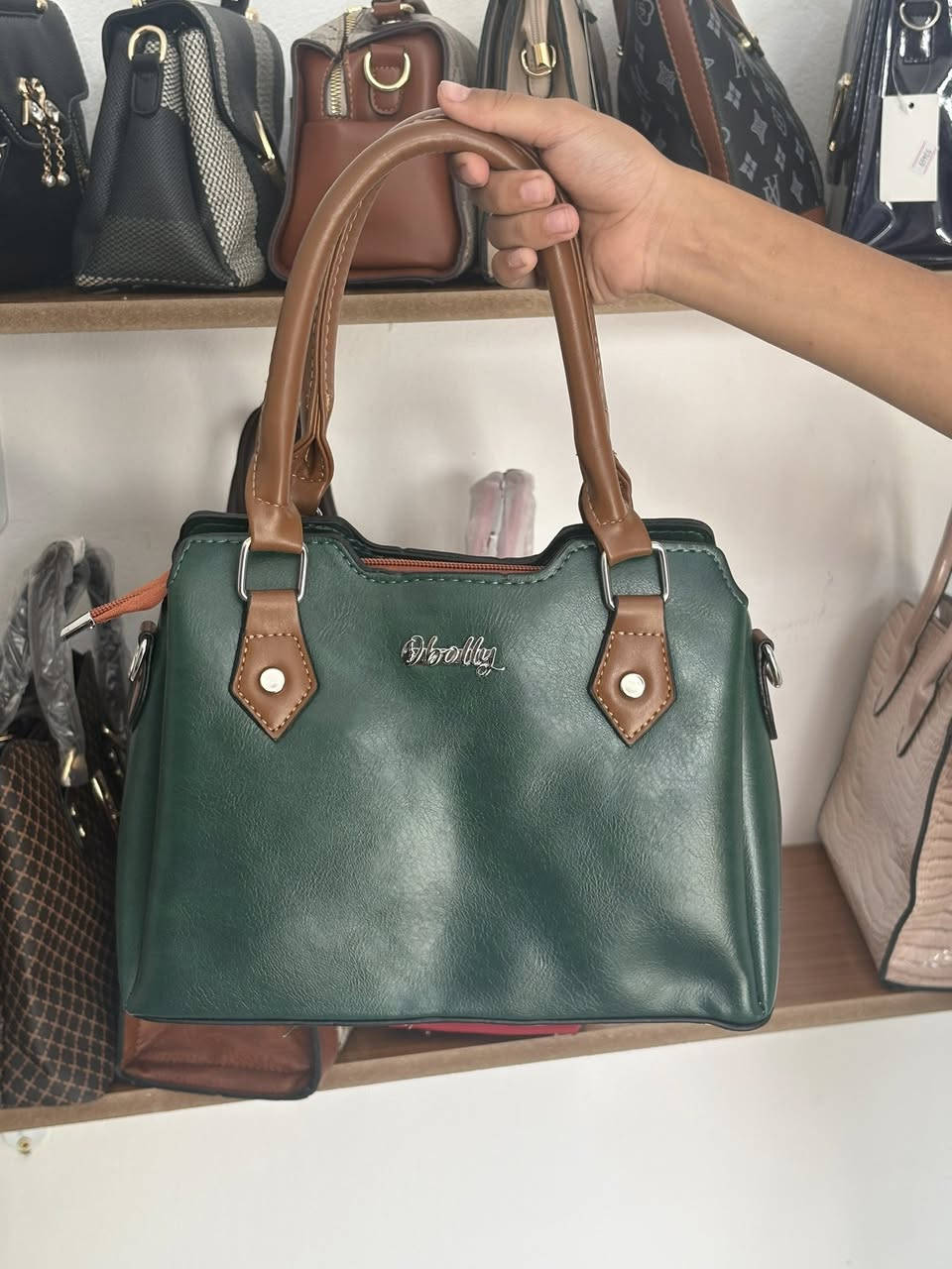 تابع متجري على تيك توك 
https://www.tiktok.com/@bink._5?_r=1&_t=ZS-96zGsPgHDp1

او على الانستكرام
https://www.instagram.com/bink_shein89?igsh=Z3JqYjkxOHRpM3dy&utm_source=qr


**إذا كنت صاحب هذا الإعلان وتريد حذفه لأي سبب، رجاءا أرسل رسالة إلى الدعم الفني**