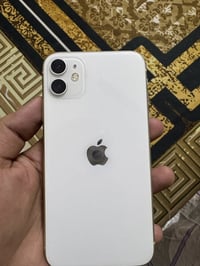 آيفون ١١ • ١٢٨ • بطارية ٨٧%