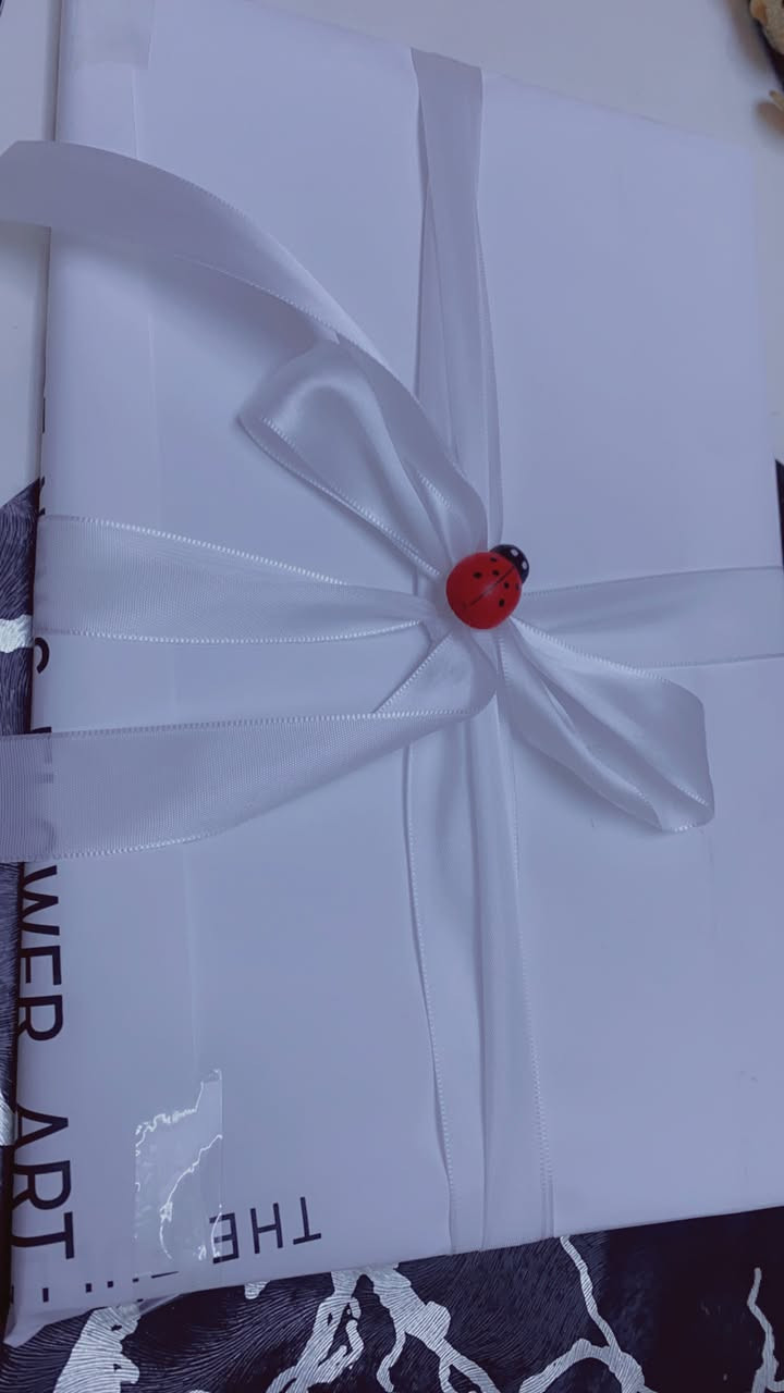 ✨ رجعنالكم حبايب بعد غياب ✨
ونفتح الحجز من جديد على الباقات الورد وتوزيعات:
🎂 أعياد الميلاد
💍 الأعراس
🕋 الحج والعمرة
🎁 الهدايا والمناسبات
بأجمل الترتيبات ولمسات مميزة 🤍

🚚 توصيل داخل الديوانية والمحافظات
📅 الحجز قبل 3 أيام لضمان التجهيز


**إذا كنت صاحب هذا الإعلان وتريد حذفه لأي سبب، رجاءا أرسل رسالة إلى الدعم الفني**