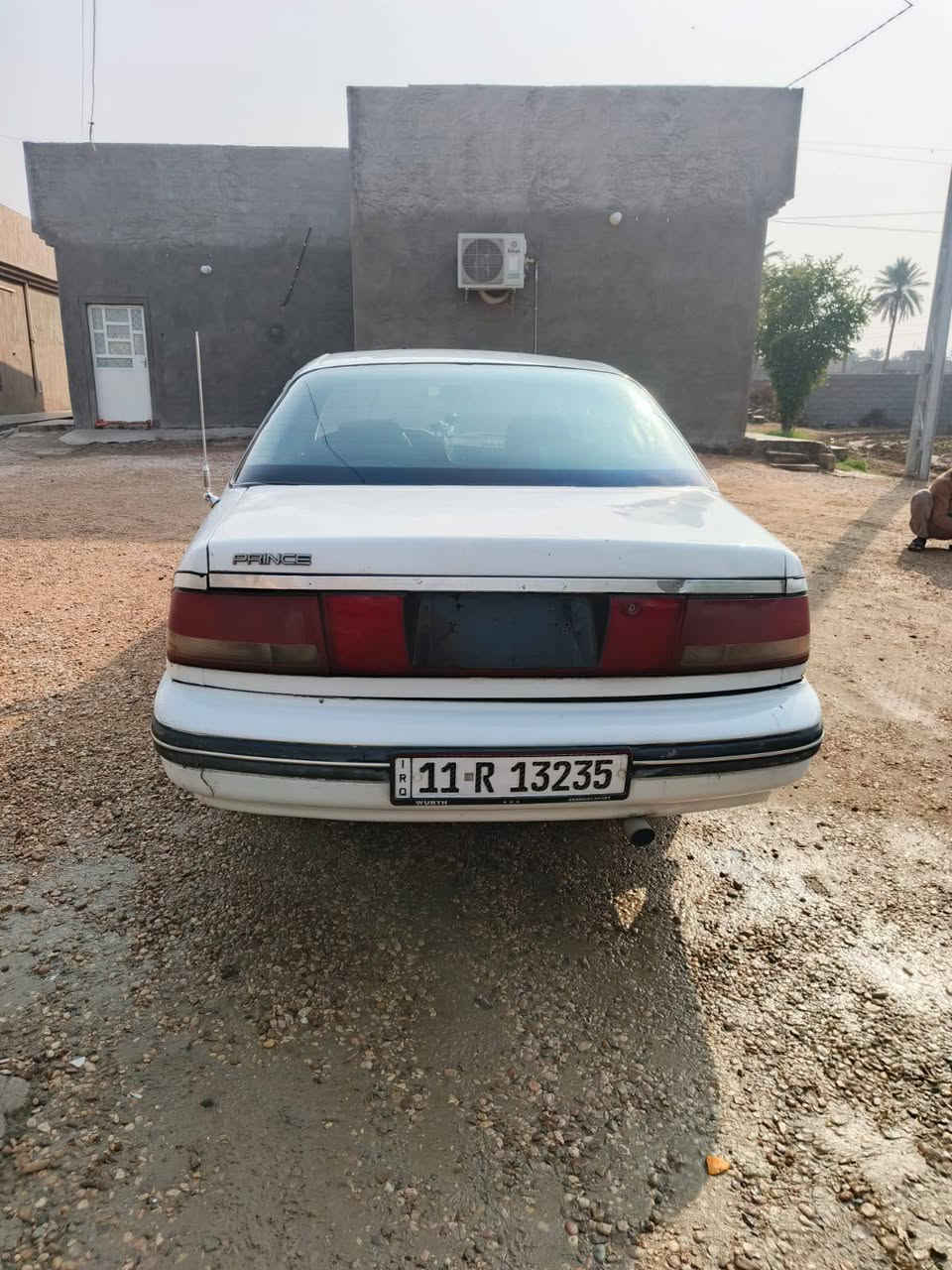 سلام عليكم سياره دايو برنس موديل ٩٤ خير من الله كير محرك تخم تاير العنوان جزيره الخالديه الرقم اتصل وتدلل ***********( السعر ٤٠) بيهه مجال بصيط جدا
