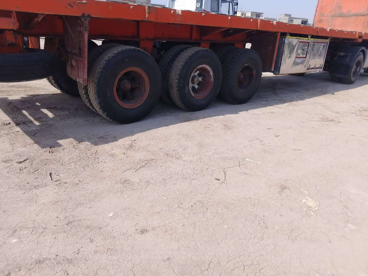 عربانة للبيع تخم تاير عشرين مكفولة مكان الكوت  ***********
