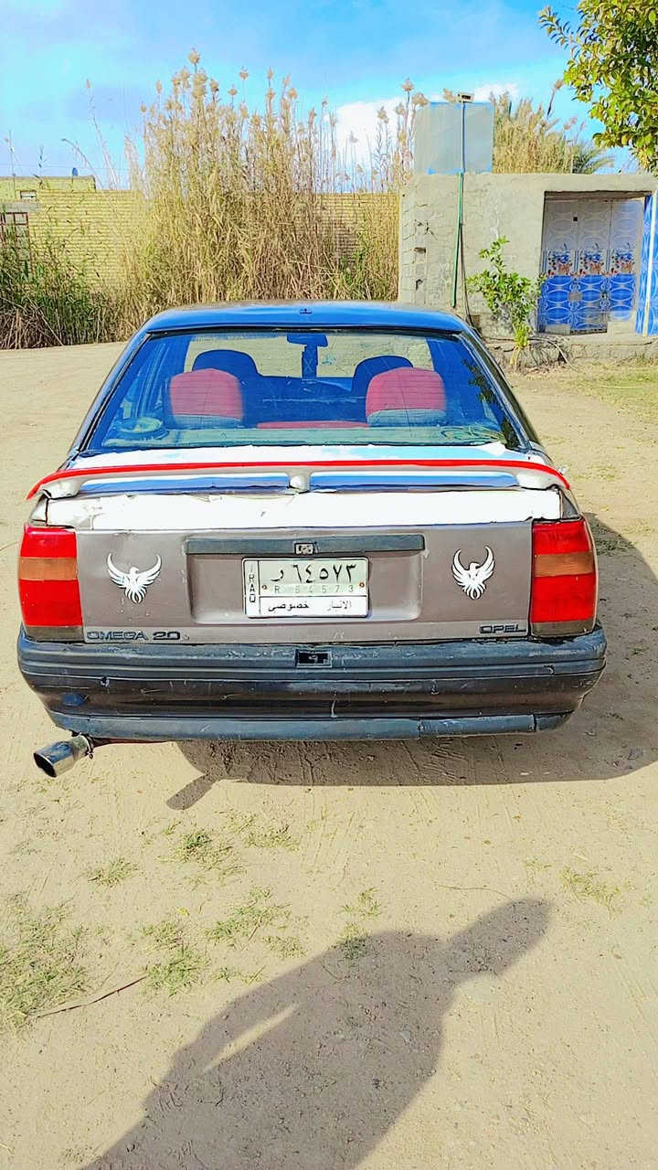 من رخصه الادمن أوبل اوميكه موديل 1989 كير ومكينه زينات حداديه زينات تخم تاير ويل كب أبو شبجه كهربائيات كله شغاله صدر امامي خلفي سنويه27 سعر 24 وبيه مجال رقم التواصل ***********الاثير  *********** مكان فلوجه صقلاويه قرب جامع ابي ذر الغفاري
