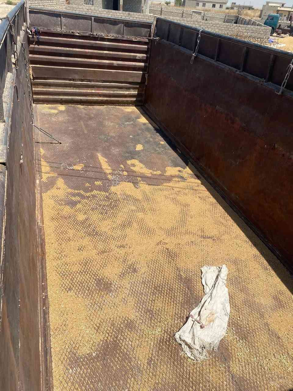 عربانه للبيع الطول 7 الارتفاع 2 السعر 45
مكلف بلنشر للستفسار اتصل ***********///***********
