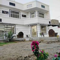 طابقين • ٣٠٠م • ٤ غرف