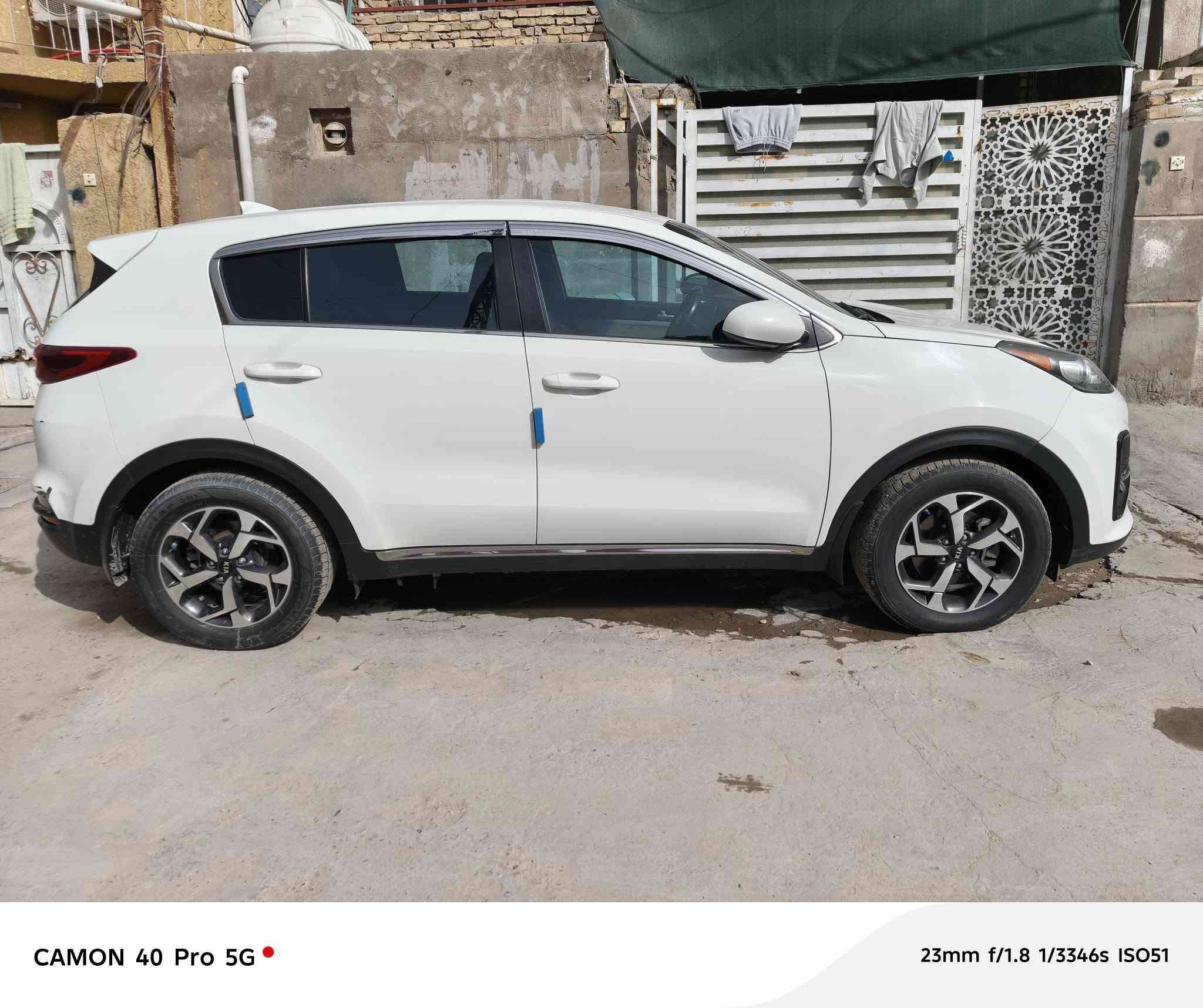 السلام عليكم كيا سبورتج موديل ٢١ سياره وارد امريكي سياره جاهزه من كلشي تخم تاير حداديه جديد صدر امامي خلفي جديد صورها موجوده من امريكا تبريد شغال مكينه جي تي اي  تبريد قطعتين سياره نص فول بيهه تبديل دعاميه اماميه وبنيد مبدل ابيض نفس اللون  سياره باسمي ثاني يوم شرط التحويل  رقم الهات***********
السعر ١٨٥ وبيهه مجال حك الجيه 
العنوان التاجي حي الحسن العسكري غير متواجد ع الفيس
