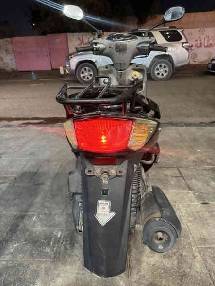 سكنس فحل ١٤٠ .. دراجة نظيفة وبحالة جيدة .. كما موضحة في الصور .. محرك نظيف ونشط جدًا .. الدراجة مداريها دهن ممتاز وبانزين مُحسن ..زوج تايرات جديدة قبل كم يوم مبدلهن .. مزودة بمنظومة هيتر .. مواصفات السكنس معروفة .. دراجة حلوة واعتمادية وممتعوبة وبالعافية على الي ياخذها ..
سعرها 750 الف ..

مكاني بغداد حي العدل

للتواصل ***********
متوفر واتساب او هاتف
