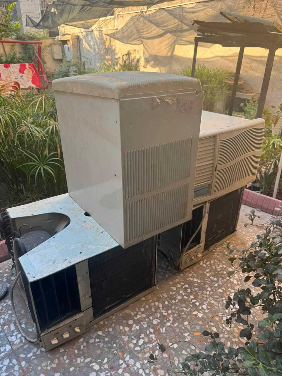 للبيع مكيفات 2 طن بحالة جيدة وشغال، جاهز للفحص والتجربة سعر الواحد 350 وبي مجال
اتصل وتدلل ***********
