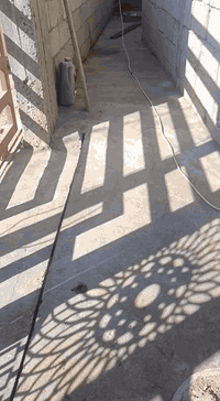 اسلام عليكم هيكل للبيع مساحه 160المدائن بني روما خلف جامع الفرقان ركن على ثلاث شوارع ماء مجاري كهرباء تبليط الاستفسار تصال ***********
