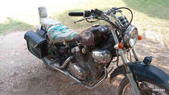 سلام عليكم دراجه هارلي 250 cc مراوس حسب القناعه الدراجه مكفول كير ؤمكينه شرط 1/2/3/ بطناش اوراق 5 بوجهك تترقم  شعندك مراوس نزل  ***********
