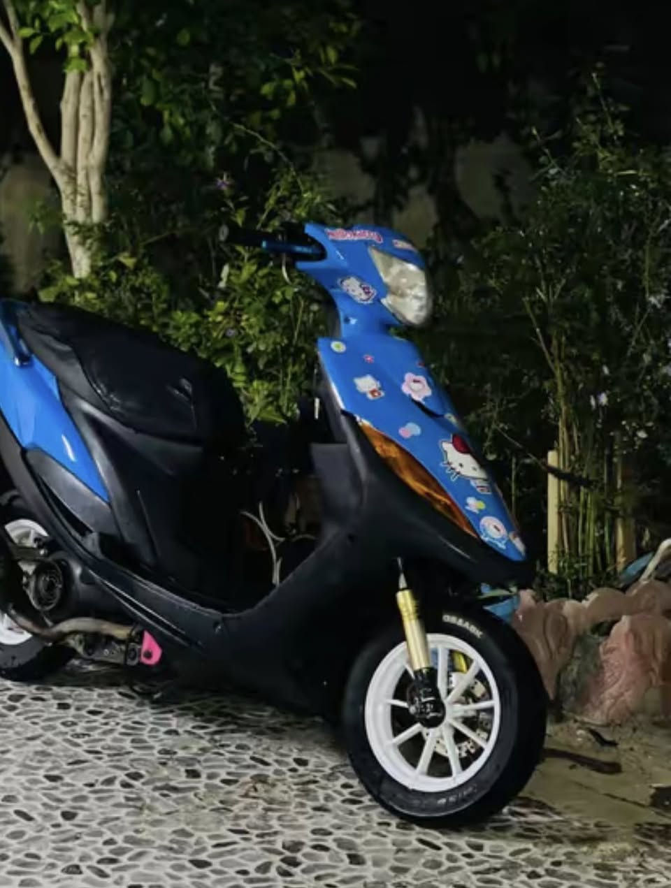 سلام عليكم دراجه ماكس للبيع دراجه محرك خير من الله بيه نقوصات قليله لاستفسار ***********
