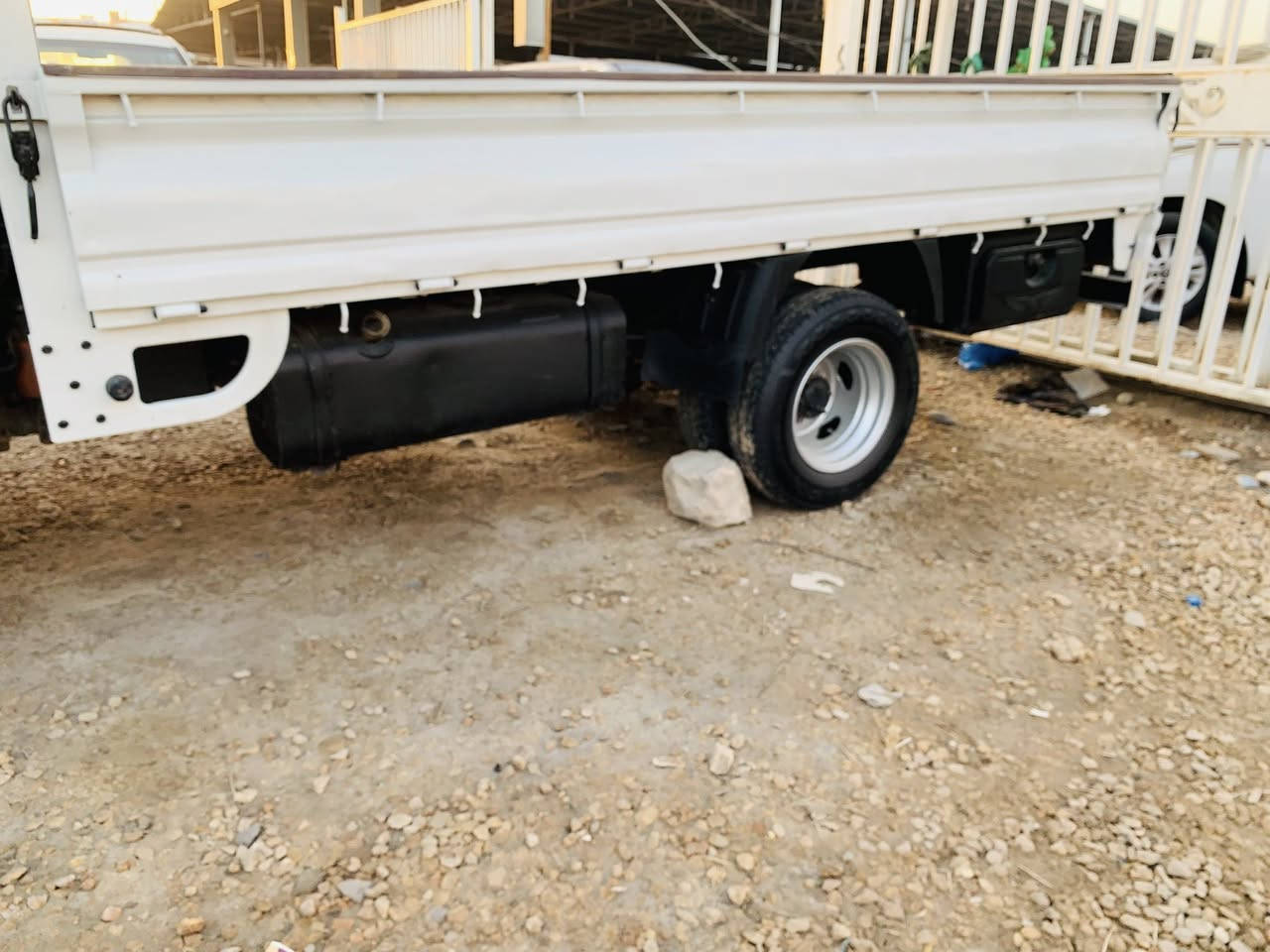 السلام عليكم كيا فحل موديل 2011رقم شمالي بيه صبغ اثر شلع خطه  (ابيعك وكاله فقط عندي وكاله عامه بأسمي اسويلك وكاله متى متريد لان مفارغ اروح لاربيل  ) مكينه كير حداديه شاصي دوشمه سستم تايرات نظيفه السعر ( 82 ) وبيه مجال قليل عنوان السياره بابل الحله المدحتيه (***********)
