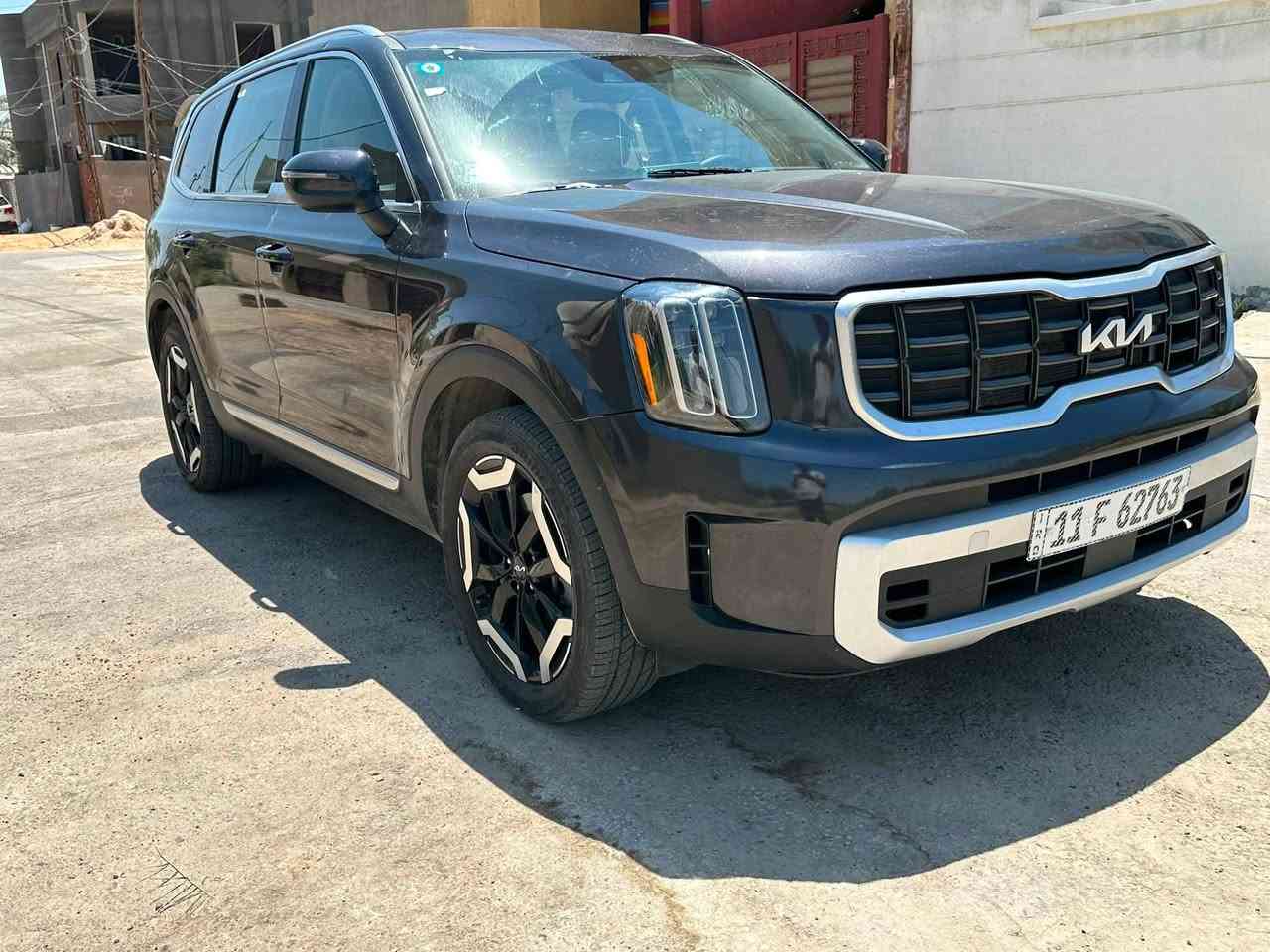 للبيع كيا تلورايد موديل 25 مواصفات EX فول دخول جديد على كتاب شهداء شتريد ضمان موجود بصفي صاحب الكتاب وشتريد اني حاضر حادث السياره كدامك موجود صبغ بنيد وجاملغ وباب فقط لغد بي تصليح ودواخل باب شاصي مكفول شخط مابي ماشيه 22 الف السعر 240 وبيها مجال مكاني اللطيفيه ***********
