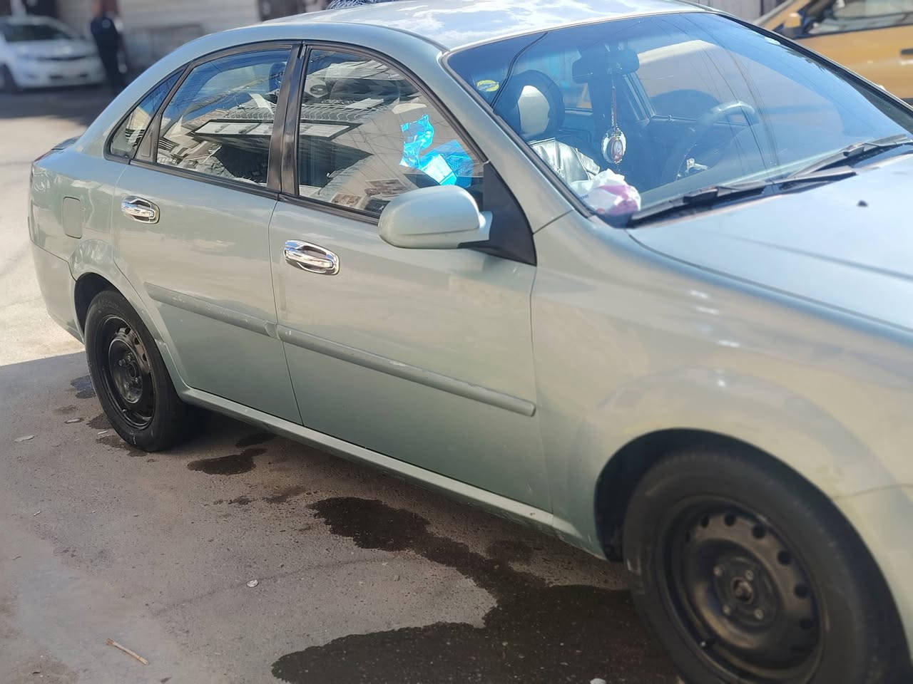 سلام عليكم اوبترا 2008 سياره بلاديه رقم سليمانيه ابو السنويه بيتهم. بالشعب تريد تحويل تريد وكاله مكان السياره بالاعظميه مكينه مال حاويه بيه جديده السياره كامله تبريد تدفئ السياره بدون ضربه بدون تبديل نضيفه كلش داخل جديد شاشه كار بلي كاميره سويج بصمه عدد 2 سياره متصرف عليه كبل للشارع
ال س ع ر 68 وبيه مجال حك الجيه
***********
