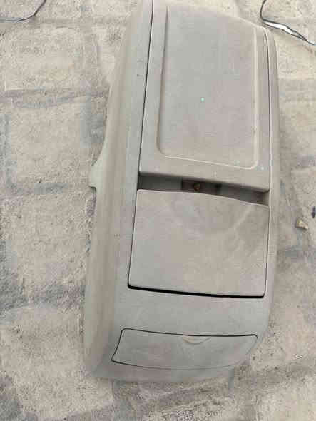 سلام عليكم غراض مال سياره للبيع
كشنات جنبي نيسان قلاب هنا وغراضهن 
راديتر جنبي ناصي نضيفه 
كلج مروحه 
ومروحه كهربائيه 
مسجل كوستر 
*********** 
مكاني.  بابل
