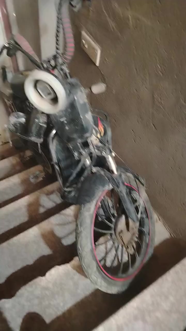 ..السلام عليكم
 دراجه علئ شحن للبيع فقط ((تبديل بطاريه وبنجر)))  العنوان النسبج ..***********وتساب
