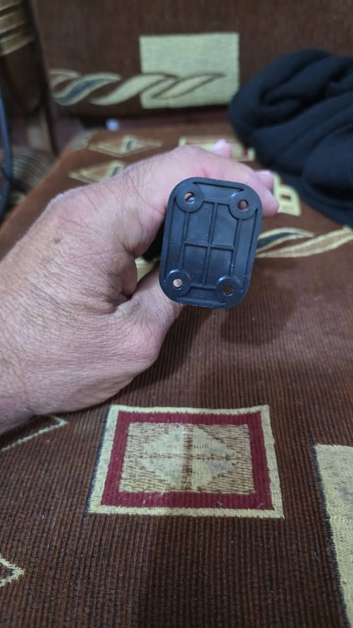 من رخصه الدمن عندي هذا الستان مال كامره ابيع سعره عشره الاف رقمي ***********
