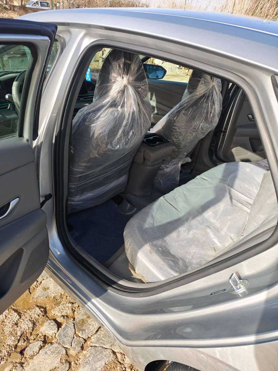 ا
لسلام عليكم النترا موديل ٢٣ وارد امريكي مواصفات محرك دوش ٢٠٠٠ بصمة تشغيل عن بعد ابواب بصمة شاشة كبيرة متصل سايد بريك كهربائي دگمة كشنات تدفئة حساس امامي خلفي تحكم ستيرن مانع انزلاق تثبيت سرعه ماشية 47 سيارة باسمي صور الحادث داخل المنشور للاستفسار اتصل ***********
