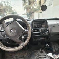 نيسان بيكاب • ٢٠٠٢ • اربيل