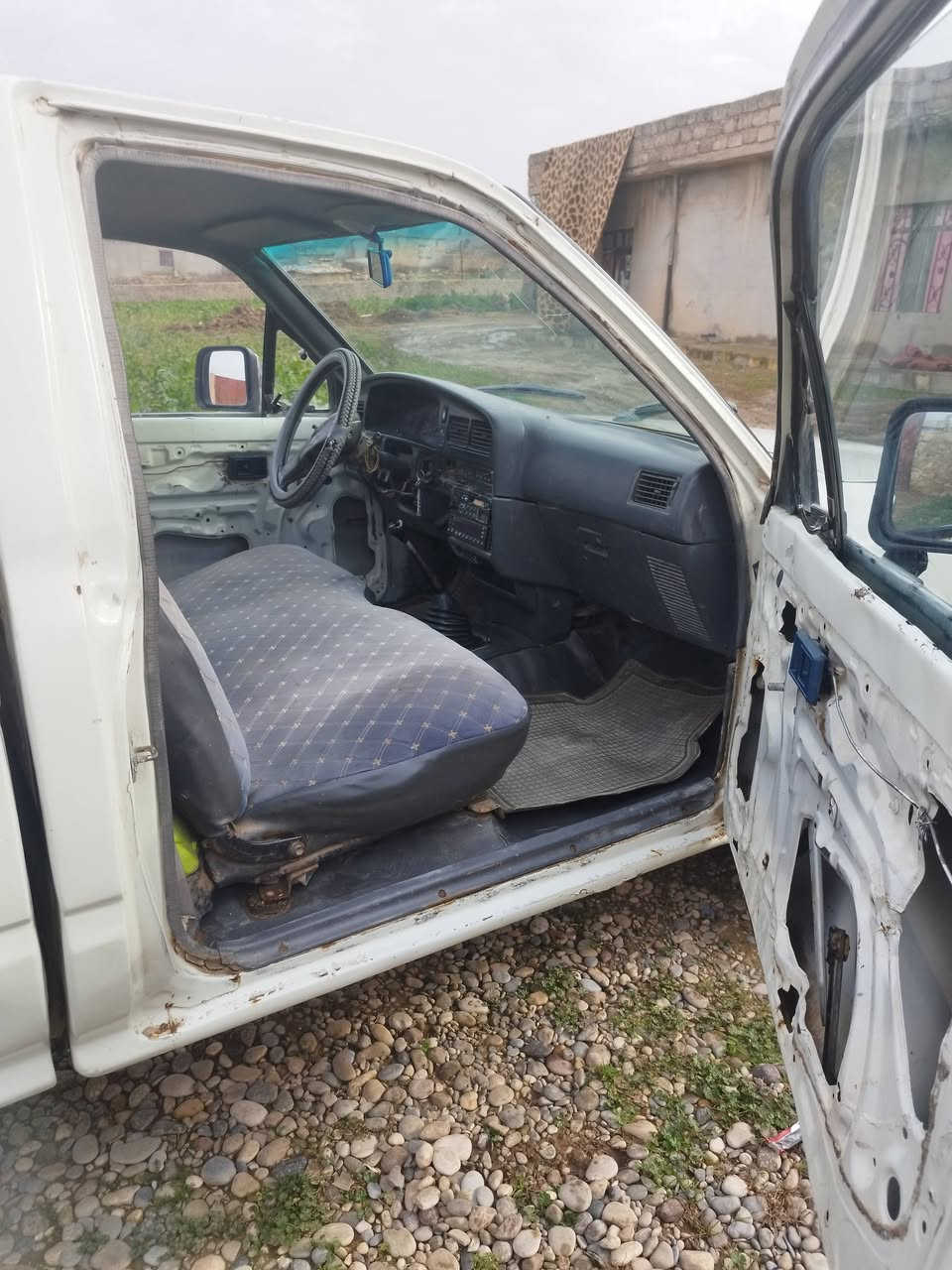 السلام عليكم
بيك اب موديل 92 للبيع
طخم تواير جدد
گير شرط
اكسل شرط
محرك بداية صرف
مصبوغة عام
رقم نينوى حمل
المكان الموصل احميدات
السعر 50 وبيها مجال حگك الجية
سيارة گدام العين 
رقم الهاتف كورك *********** (  أبو مصعب )
