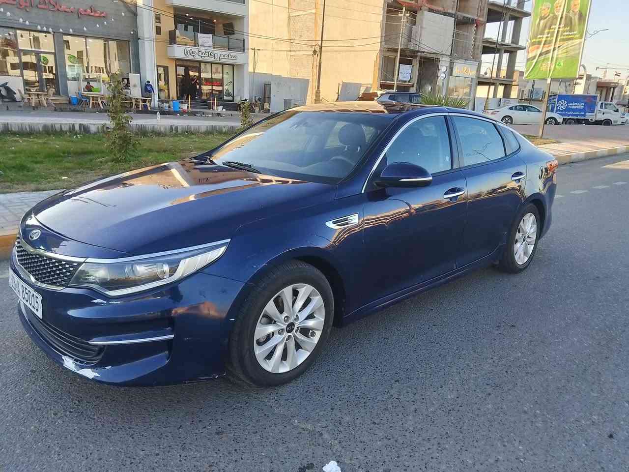 سلام عليكم سياره اوبتيما موديل 2017 سياره وارد امريكي حادثها فقط جاملغ وشويه من البنيد سياره جاهزه كير محرك تبريد حداديه كفاله جاهزه تحويل مباشر باسم المشتري سنويه ل 29 سعر السياره 122 بها مجال بسيط عنوان كربلاء ورقم الهاتف ***********
