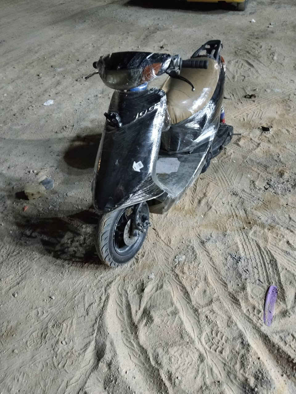 عصفوريه ويل كب جاهزة من كلشي نقصها فقط جوزه  عنوان الحسينيه مال راشديه رقم / ***********
180
