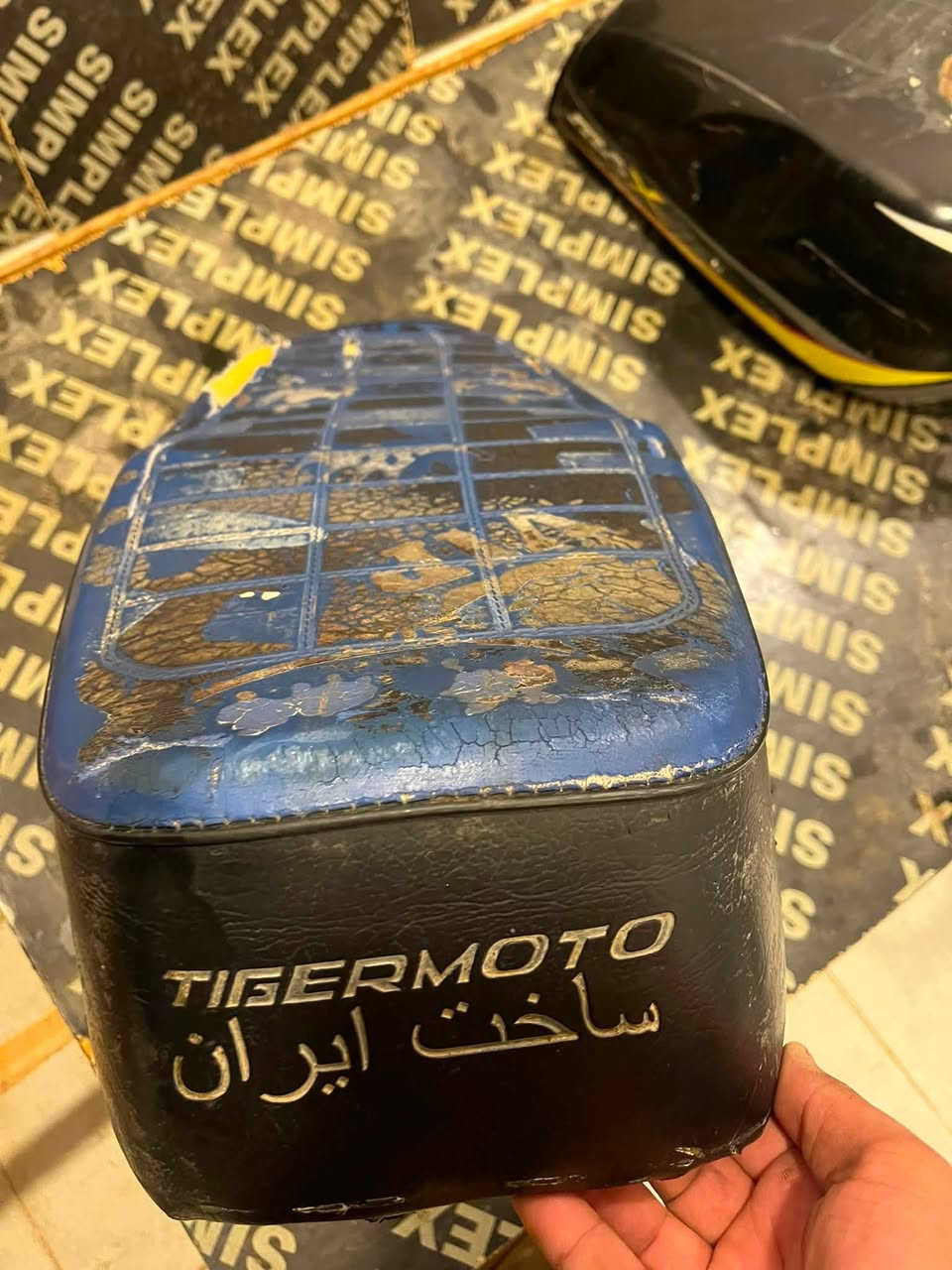 كشن اصلي يرهم للإيراني كله سعره 8 الف قفل كلشي ما بي


**إذا كنت صاحب هذا الإعلان وتريد حذفه لأي سبب، رجاءا أرسل رسالة إلى الدعم الفني**