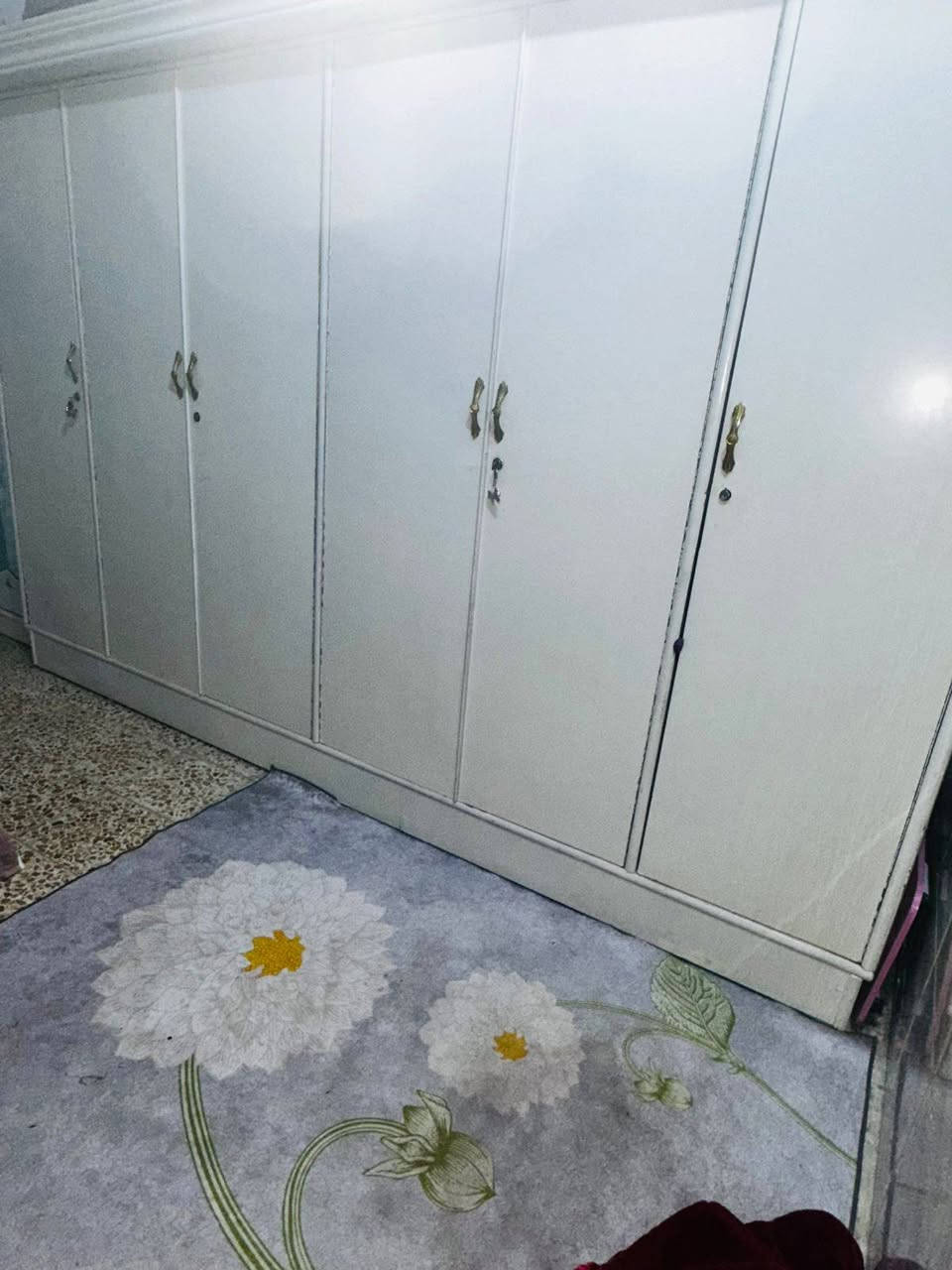 للبيع غرفة نوم عراقي 8قطع العنوان كربلاء قنطرة السلام السعر مليون ***********وتساب
