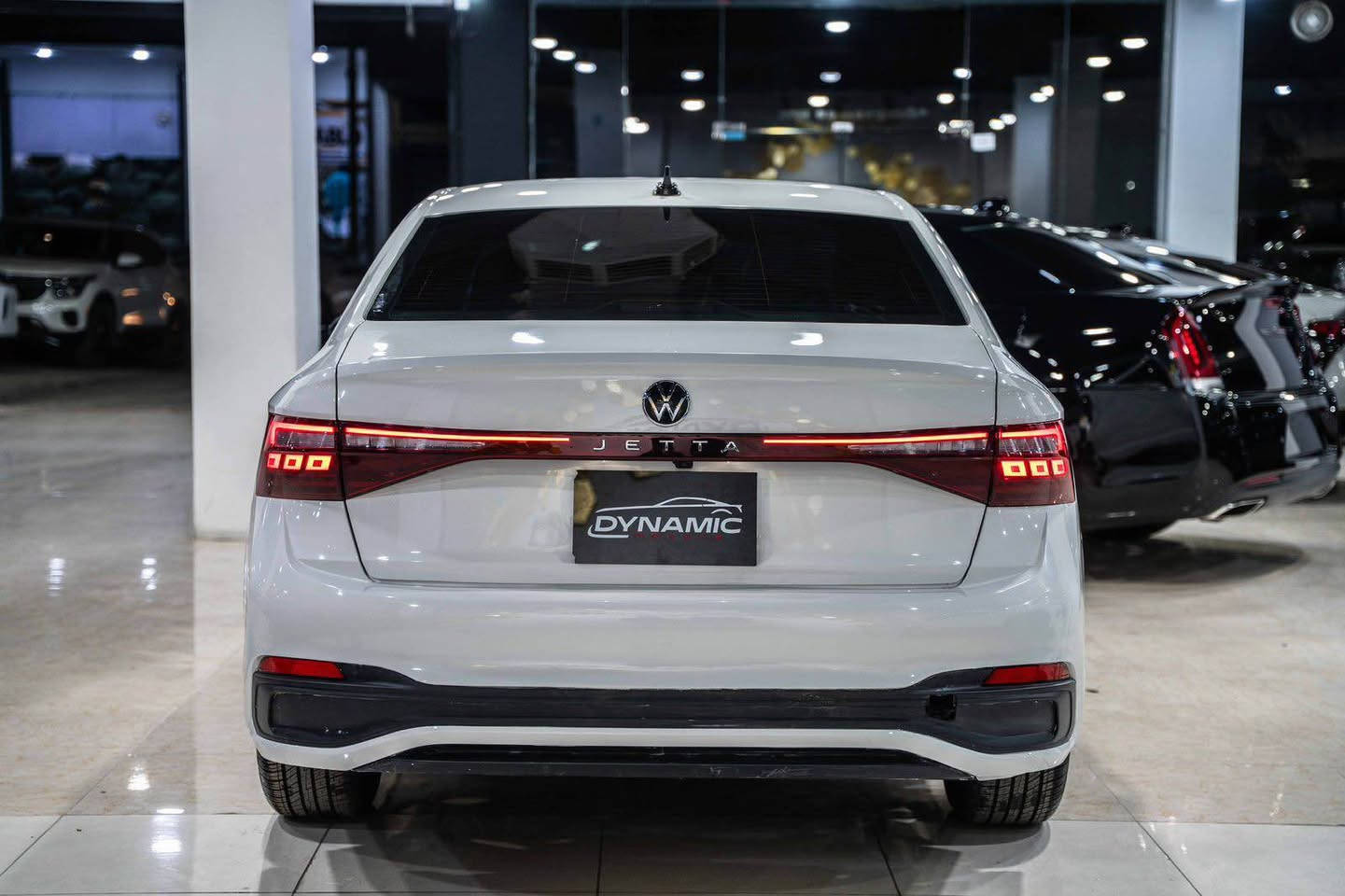 2025 VOLKSWAGEN JETTA 
سعر : 🔥🔥
موديل :2025
مواصفات : S
محرك : 4 سلندر
وارد : امريكي
عداد : 6,000ميل
صبغ : ١ قطعة بدون داخل
ارباك : كل شركة سليم ✅✅
رقم : ( موقط) ( كاتي)
ناونيشان هةولير جادةي حديد و خشب پيشنگاي دايناميك موتورز
بو زانياري زياتر پةيوةندي بكةن بة وتس اب
*********** 
============ أربيل, العراق
