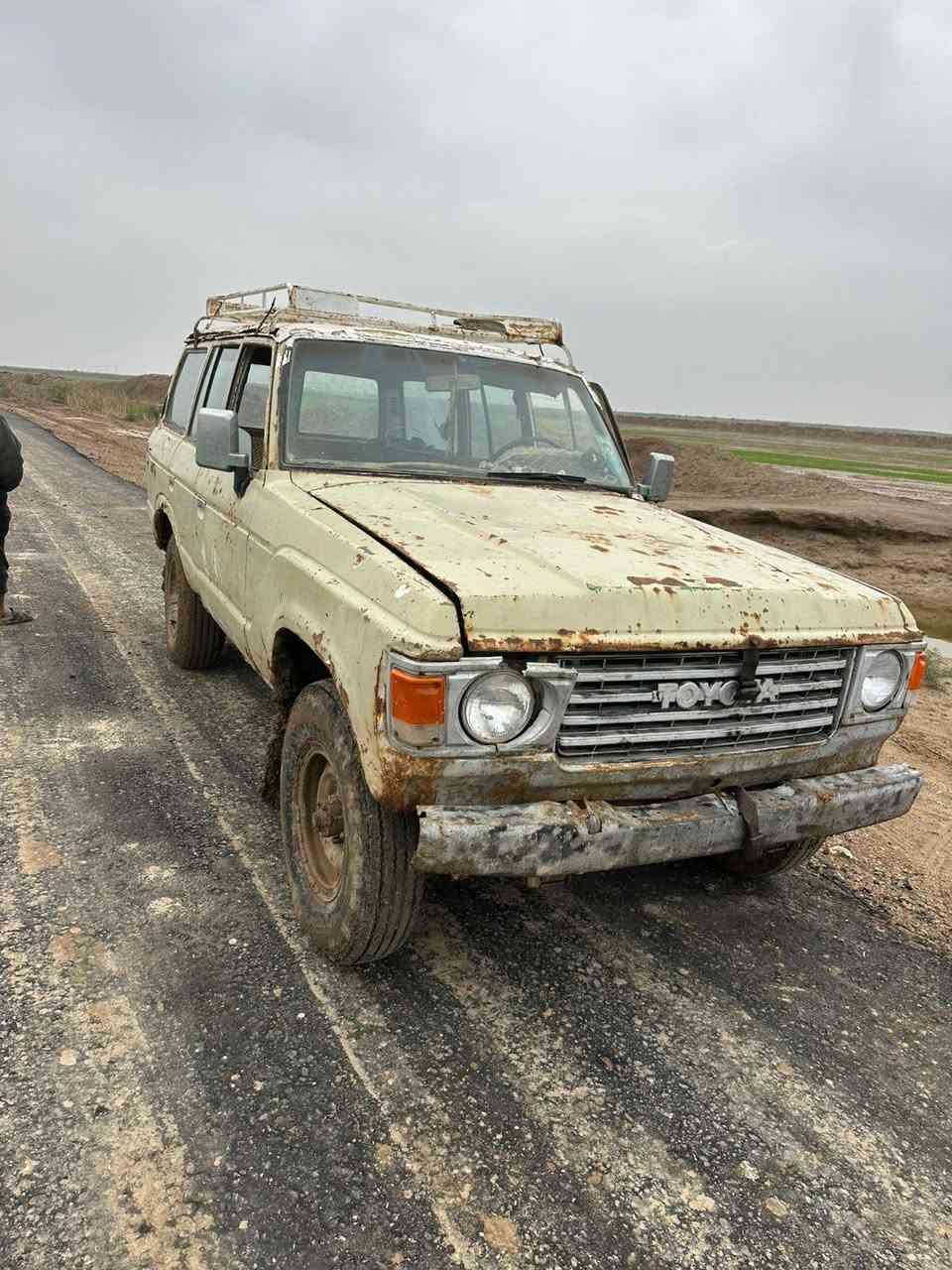 سلام عليكم لاندكروز للبيع السع مليو ٢٠٠ العنوان ميسان علي الشرقي الستفسار عله صاحب الرقم 0773 136 7135
