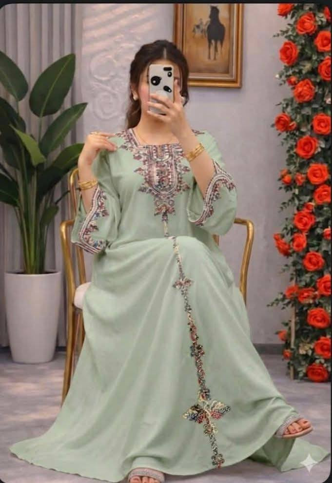 كوزمتك فيولا . الأناقة والراحة تبدأ من بيتكِ! ✨
#كلابية_العيد_نسائي_سادة_تطريز_🙊🙊
#السسسسسسعر_قطعة_15ألاف 
سااارعوا بالحجز كمية جدا محدودة 🫢🫢🫢🫢
القياس _2xl_3xl_4xl_5xl
الخامه كشمير ايطالي درجه اولى
التوصيل الفين دينار داخل قضاء المسيب
التوصيل محافظات 6ألاف


**إذا كنت صاحب هذا الإعلان وتريد حذفه لأي سبب، رجاءا أرسل رسالة إلى الدعم الفني**